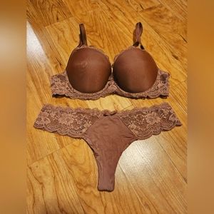 VS bra and panty matching set